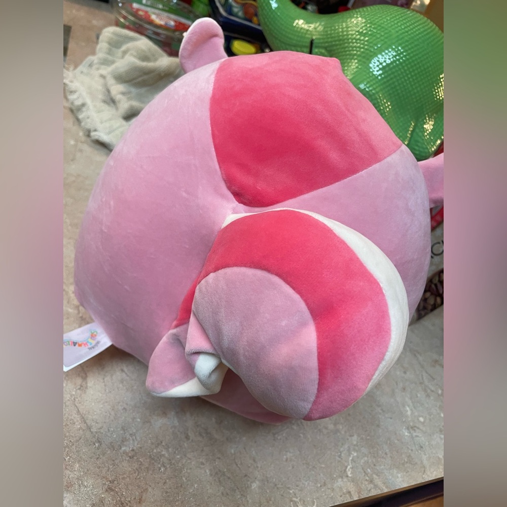 Squishmallows Original 7.5 inch Dianalee Pink Chipmunk - - Picture 4 of 5